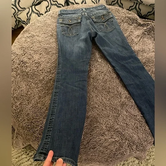 CALVIN KLEIN Women’s Vintage Lean Bootcut Jeans - Picture 5 of 16